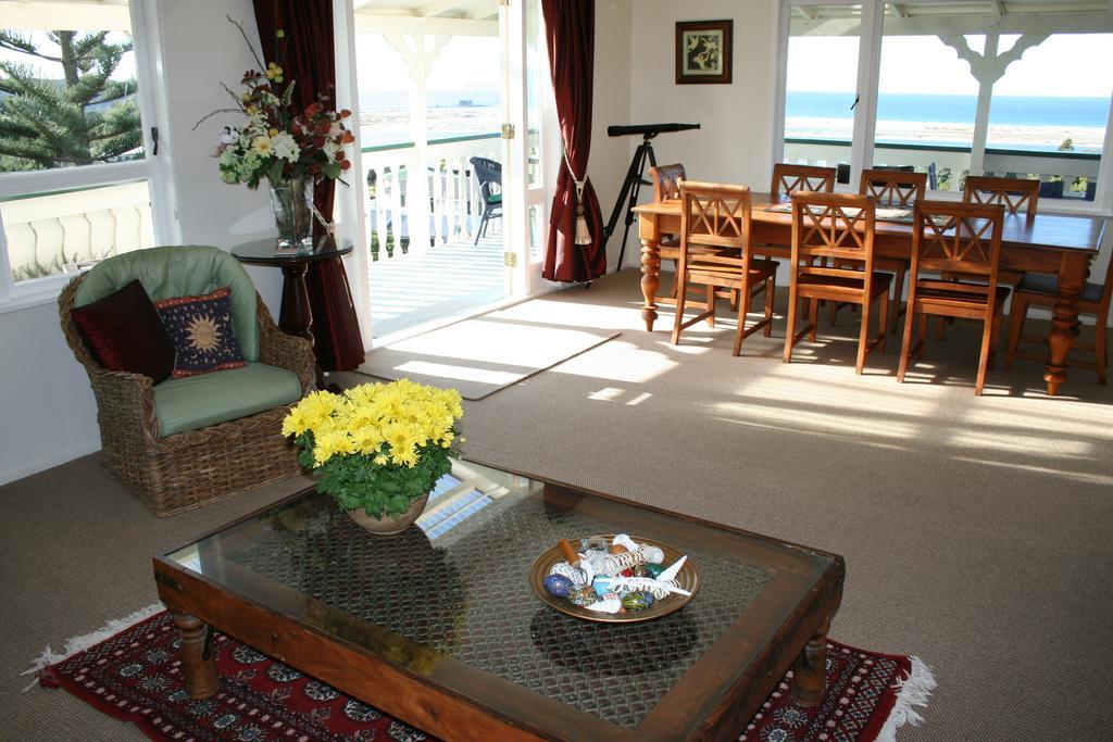 Mangawhai Lodge Δωμάτιο φωτογραφία